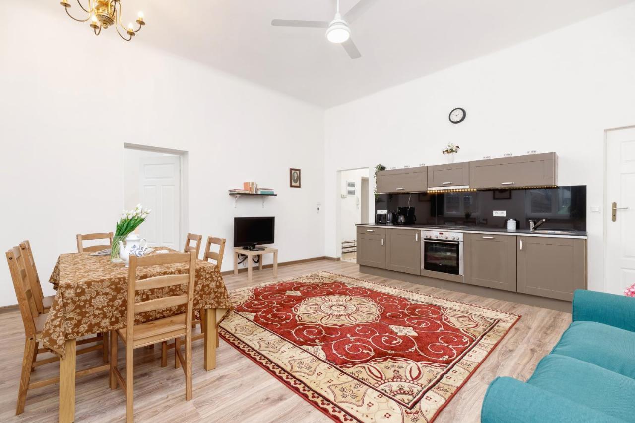 Apartment Pijarska Krakow By Noclegi Renters 외부 사진