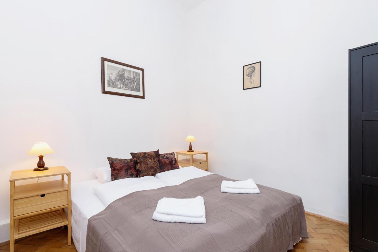Apartment Pijarska Krakow By Noclegi Renters 외부 사진