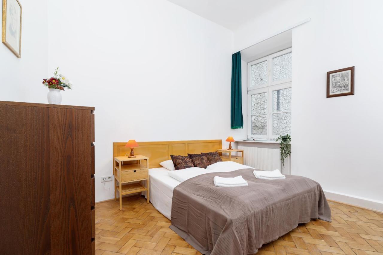 Apartment Pijarska Krakow By Noclegi Renters 외부 사진
